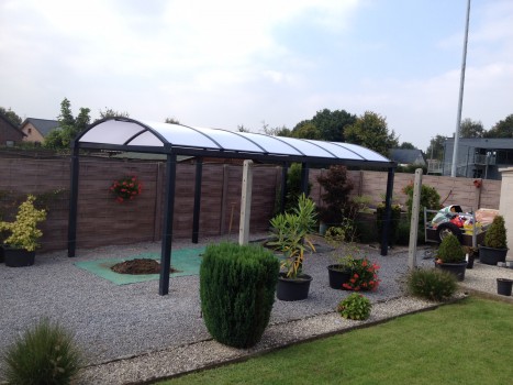 Aluminium carports