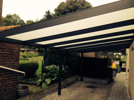 Aluminium carports