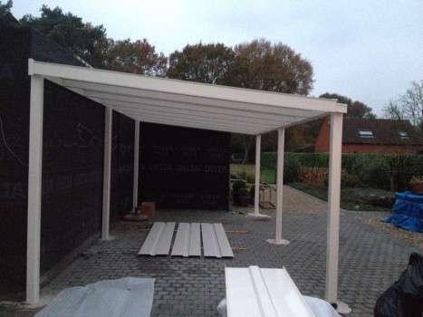 Aluminium carports