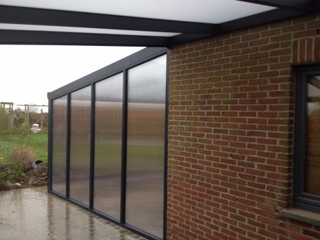 Aluminium carports