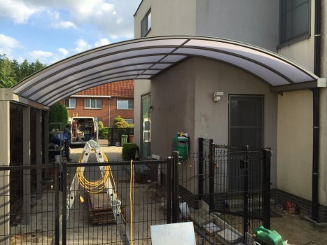 Aluminium carports