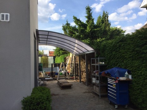 Aluminium carports