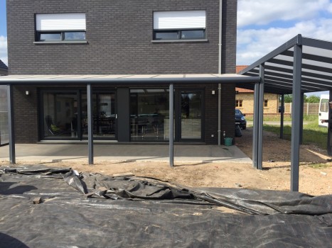 Aluminium carports