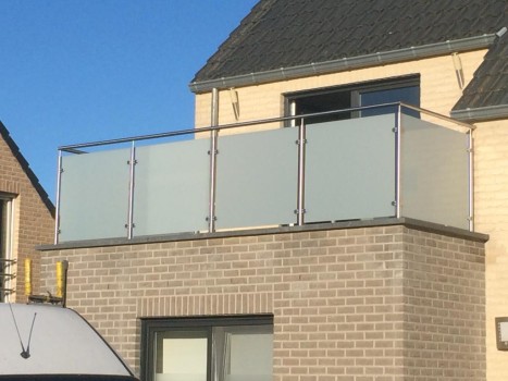 Trapleuningen en balustrades