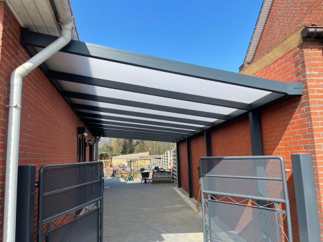 Aluminium carports