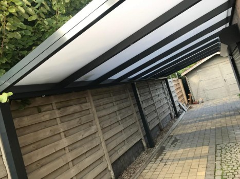 Aluminium carports